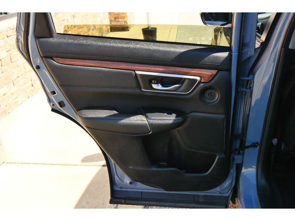 Used 2022 Honda CR-V Touring image 17