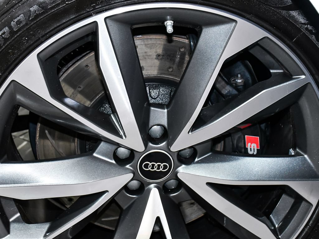 Used 2024 Audi SQ7 Prestige w/ Prestige Package AWD/4WD image 98