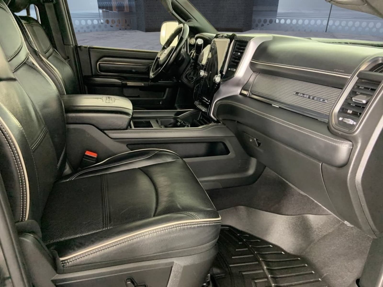 Used 2021 RAM 3500 Limited AWD/4WD image 14