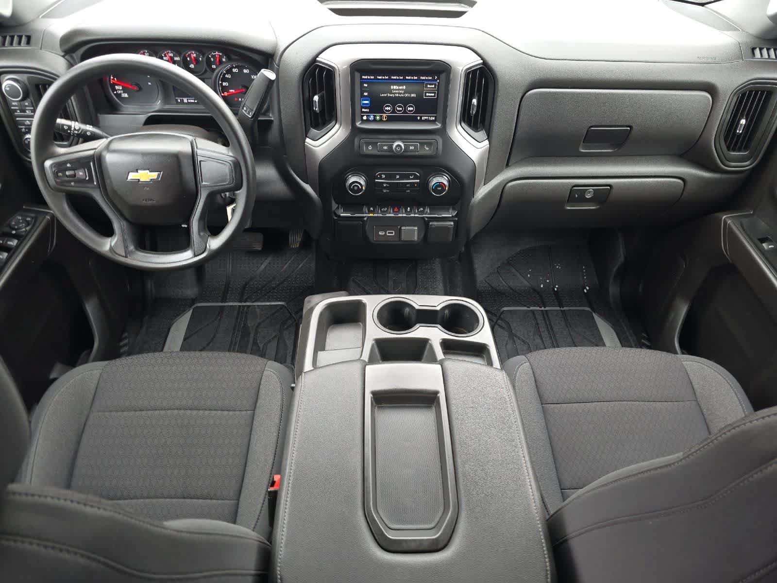 Used 2022 Chevrolet Silverado 1500 Custom AWD/4WD image 3