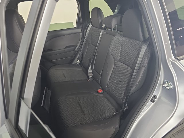 Used 2026 Subaru Forester Premium AWD/4WD image 25