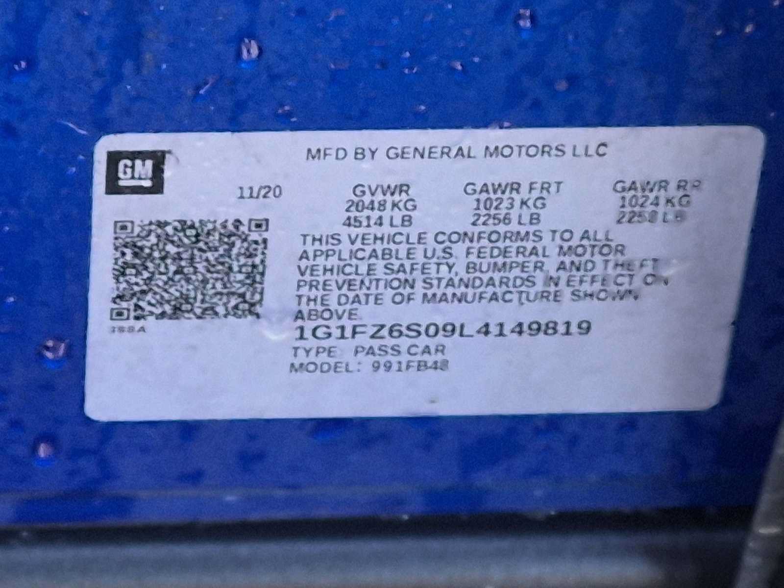 Used 2020 Chevrolet Bolt Premier w/ Infotainment Package FWD image 31