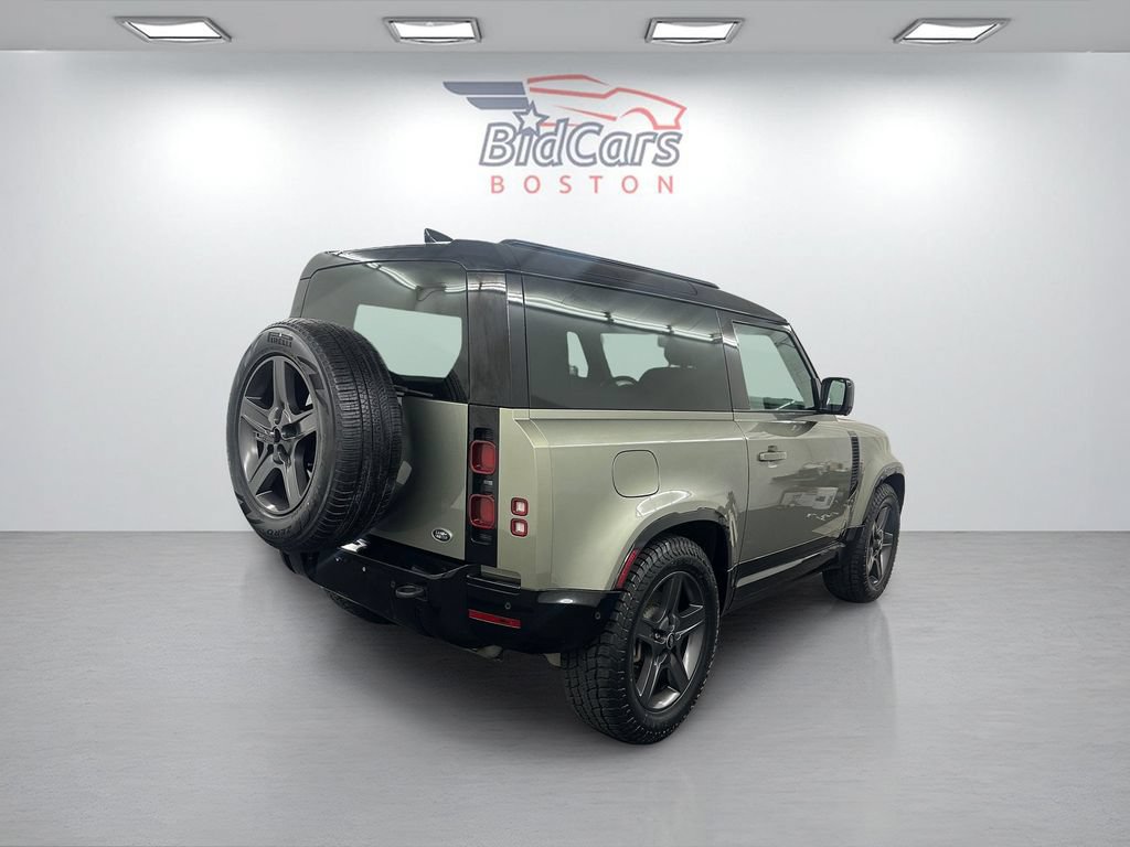 Used 2022 Land Rover Defender 90 X-Dynamic SE AWD/4WD image 4