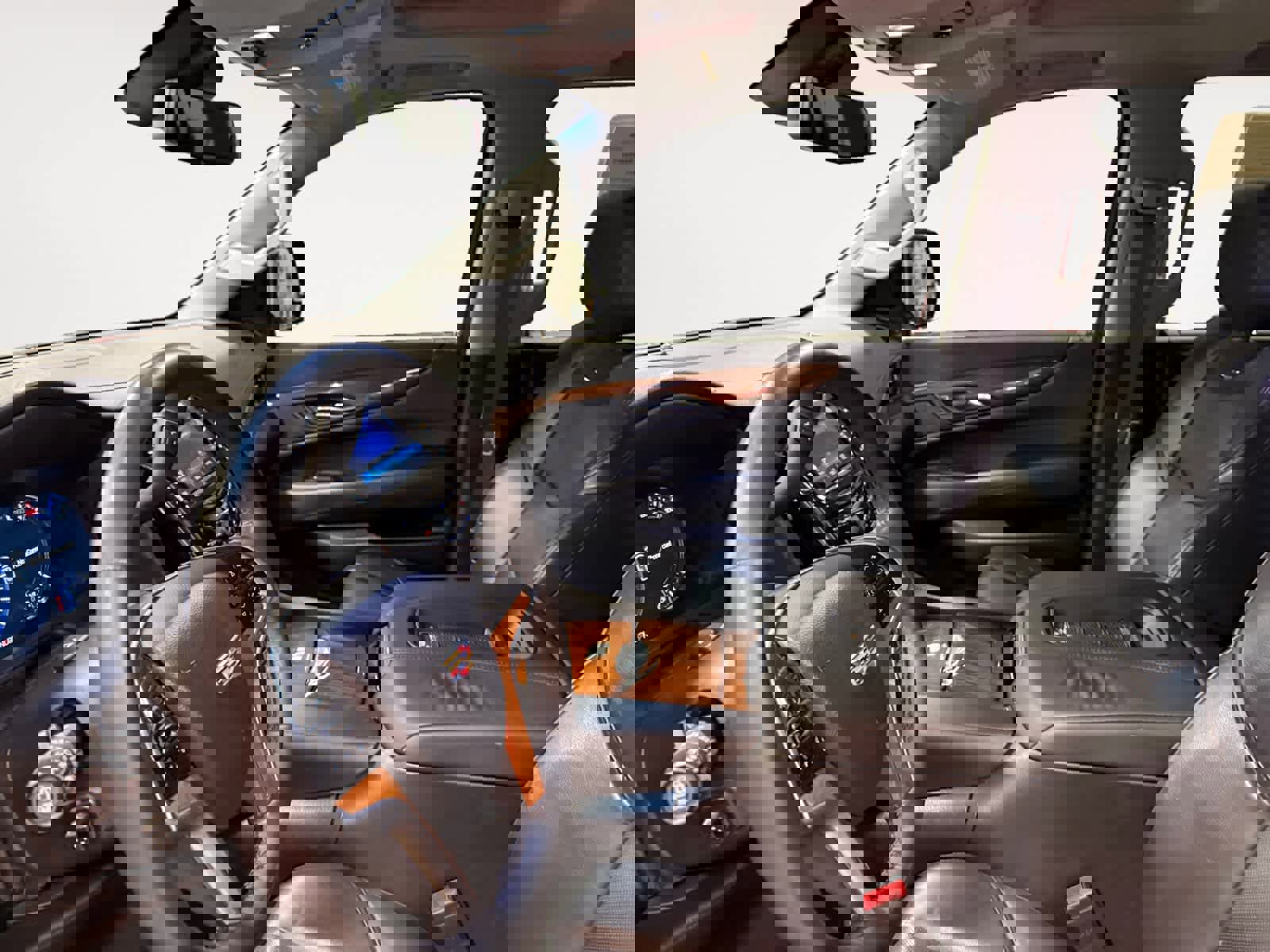 Used 2017 Cadillac Escalade Luxury image 10