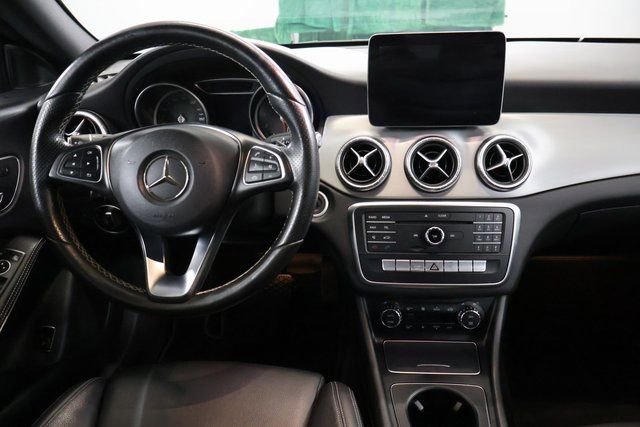 Used 2018 Mercedes-Benz CLA 250 image 12