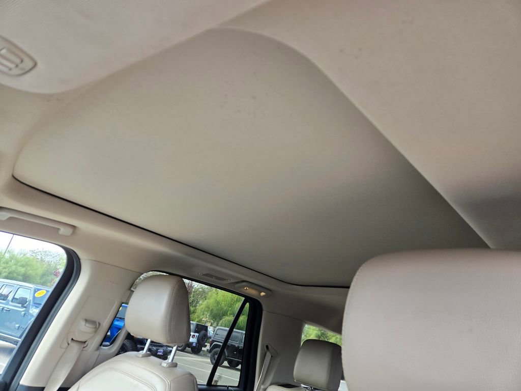 Used 2023 Ford Expedition Limited image 11