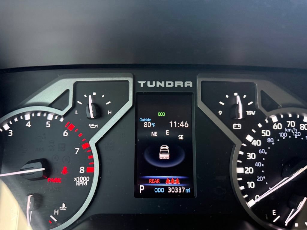 Used 2023 Toyota Tundra Limited AWD/4WD image 34