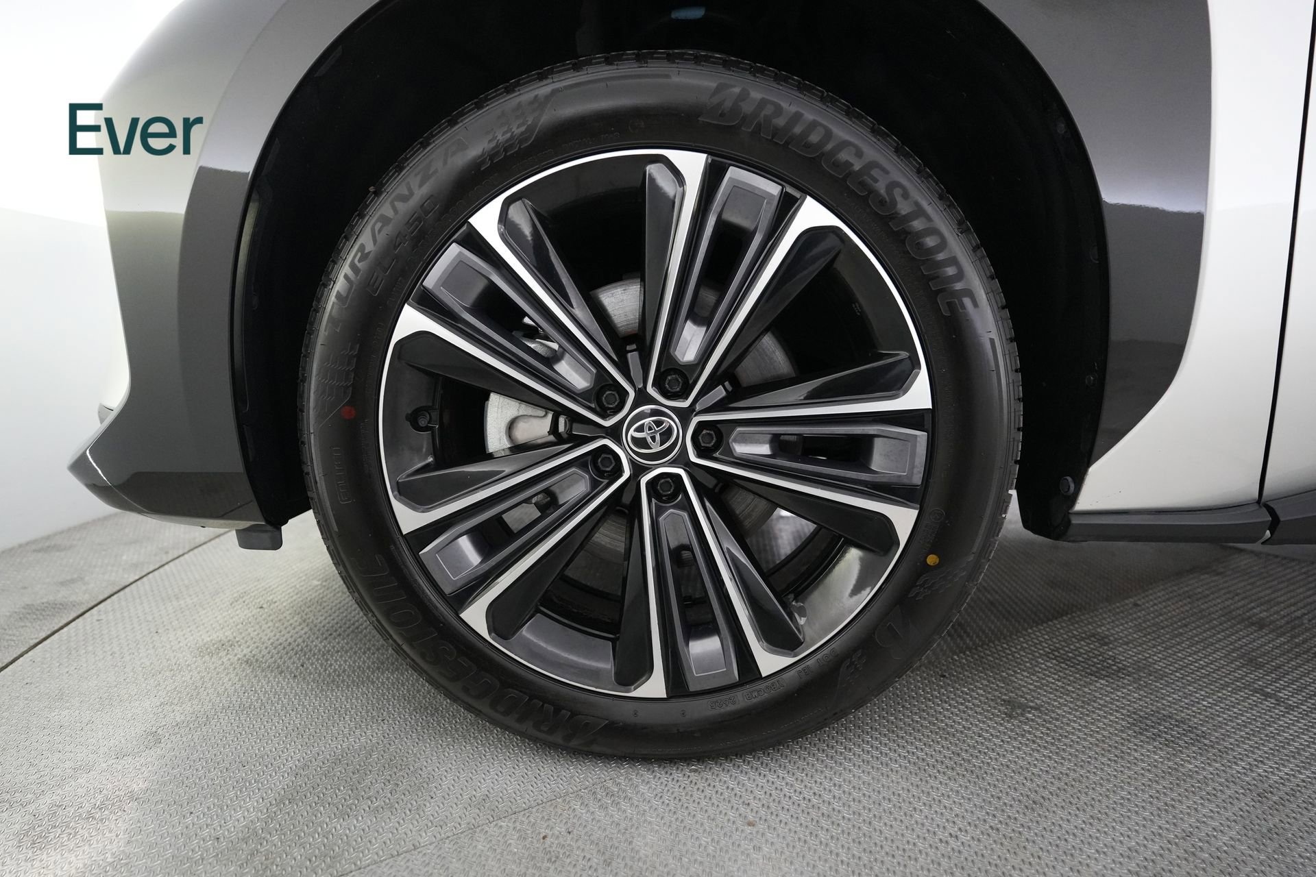 Used 2023 Toyota bZ4X Limited w/ Weather Package image 19