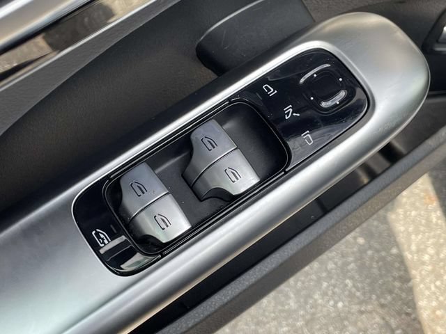 Used 2024 Mercedes-Benz C 300 4MATIC Sedan image 19