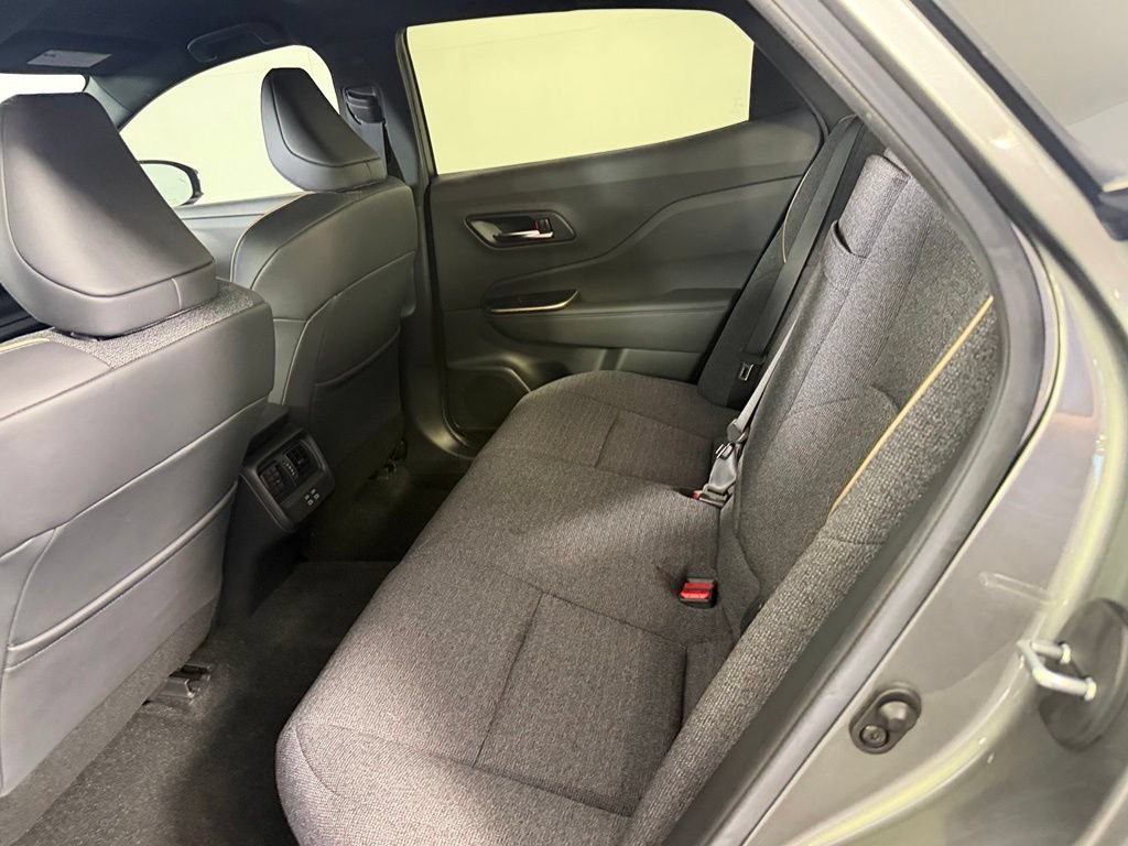 Used 2023 Toyota Crown AWD/4WD image 18