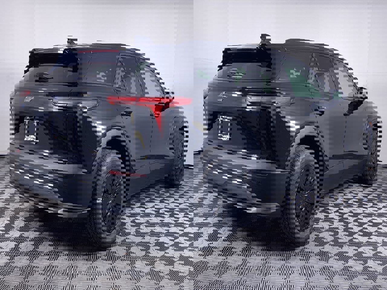 Certified 2026 Chevrolet Blazer EV LT w/ Midnight/Sport Edition image 18