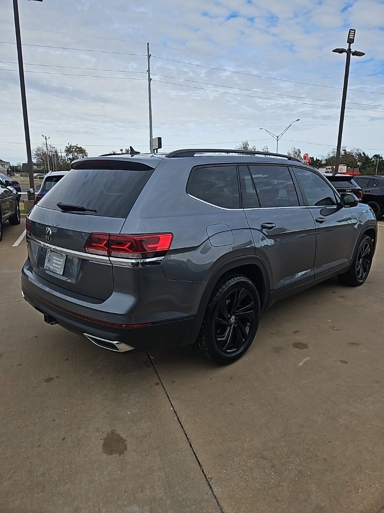Used 2023 Volkswagen Atlas SE image 5