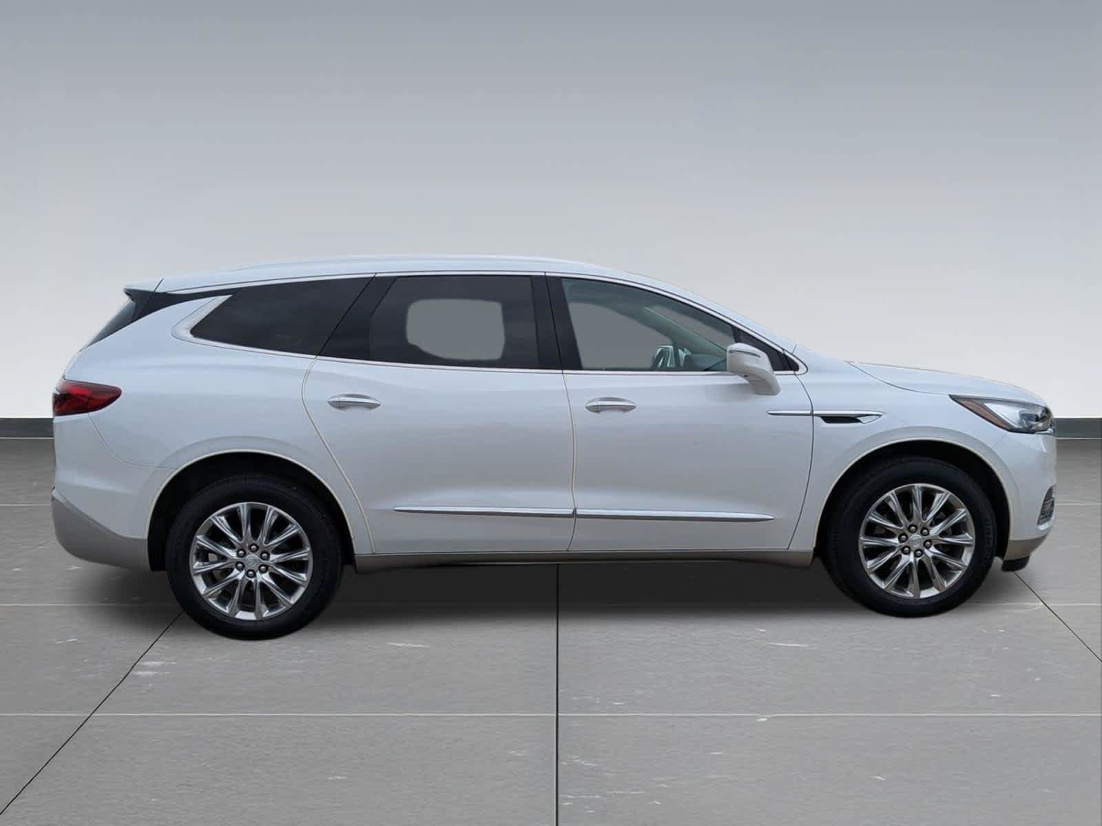Used 2018 Buick Enclave Premium w/ Experience Buick Package AWD/4WD image 7