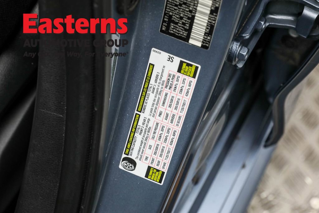 Used 2024 Toyota Corolla LE image 32