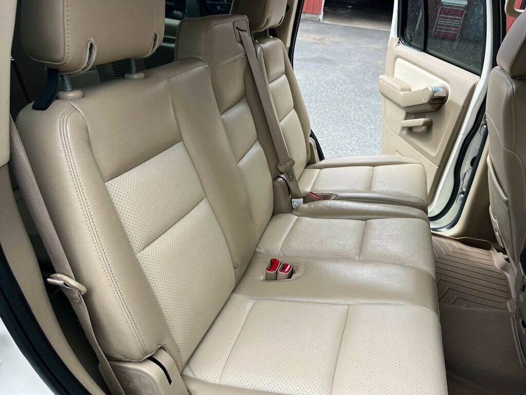 Used 2007 Mercury Mountaineer Premier AWD/4WD image 32