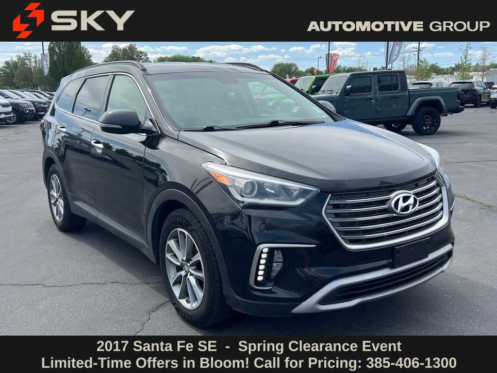 Used 2017 Hyundai Santa Fe SE w/ SE Premium Package 02 AWD/4WD image 2
