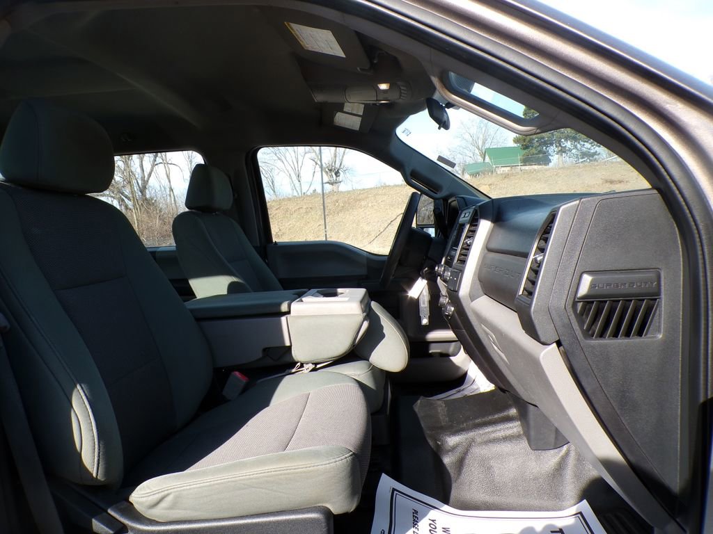 Used 2019 Ford F350 XL w/ Power Equipment Group AWD/4WD image 16
