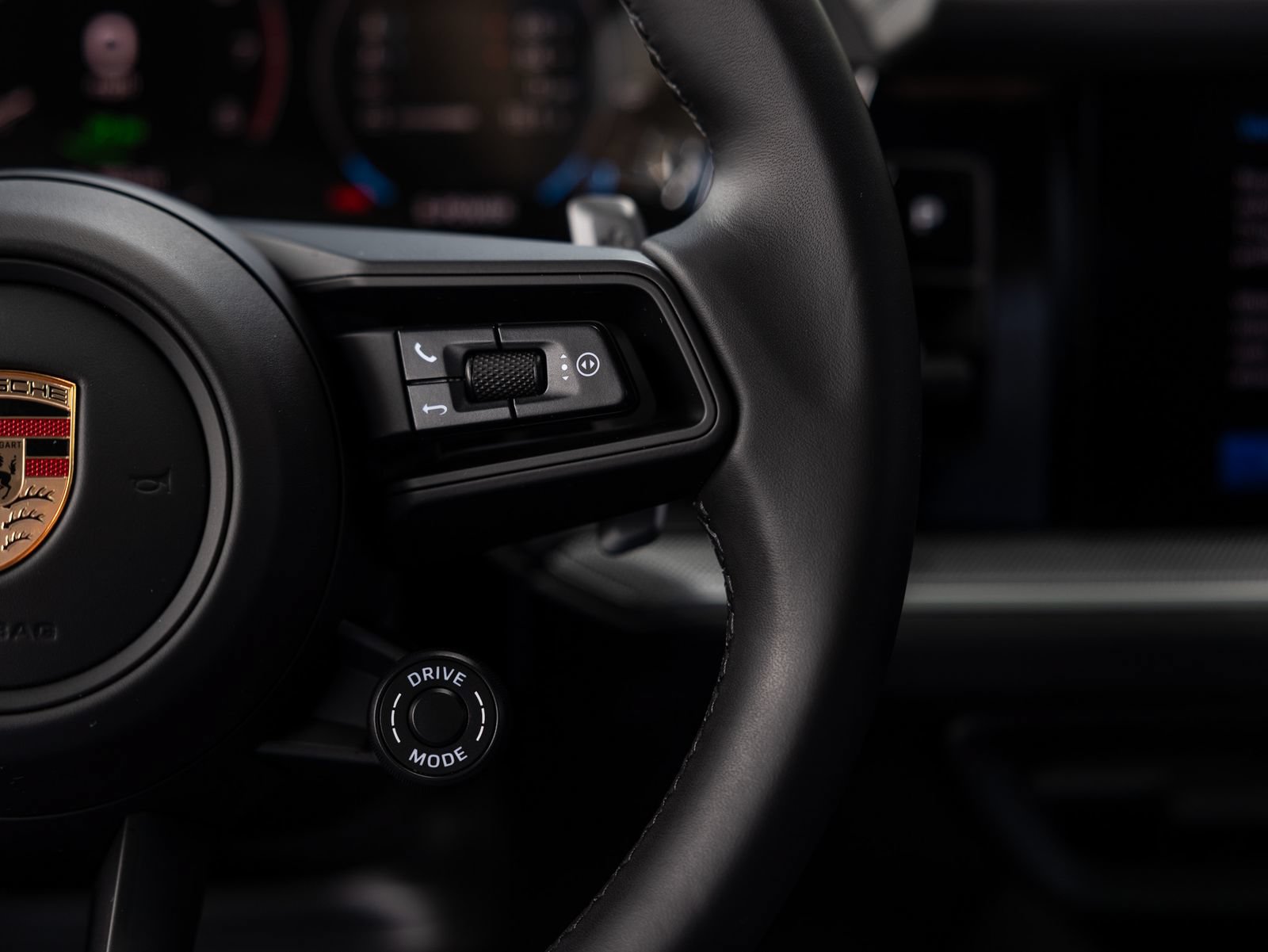 Certified 2026 Porsche Cayenne E-Hybrid AWD/4WD image 49