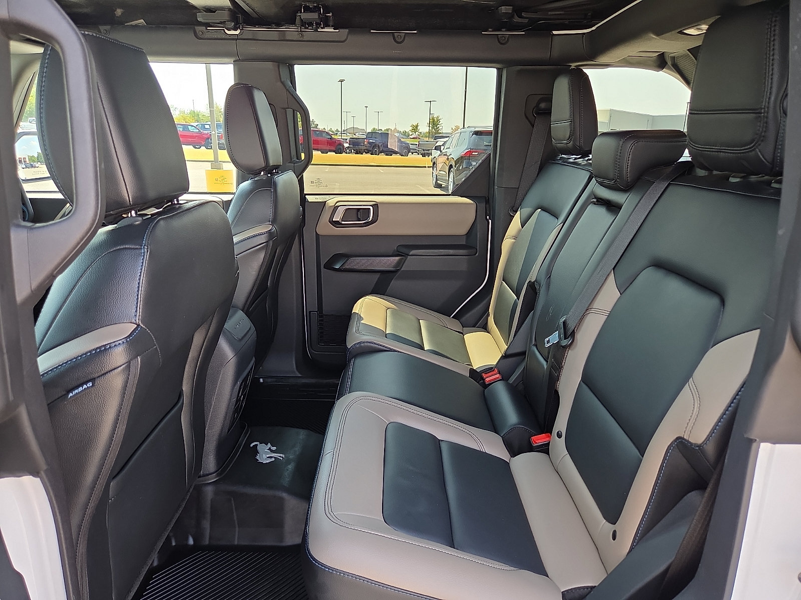 Used 2024 Ford Bronco Wildtrak AWD/4WD image 10
