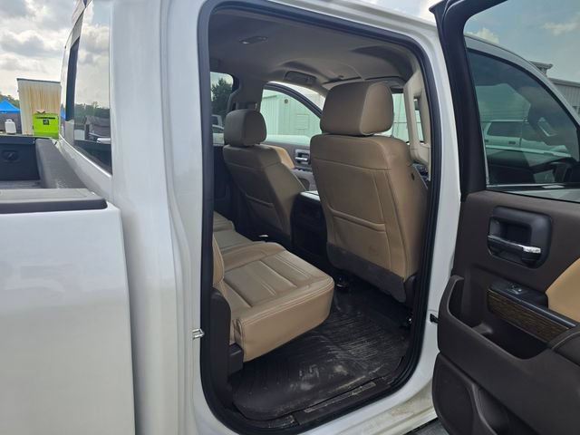 Used 2019 GMC Sierra 2500 Denali w/ Duramax Plus Package AWD/4WD image 32