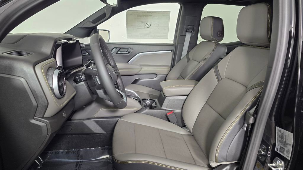 New 2026 Chevrolet Colorado ZR2 image 11