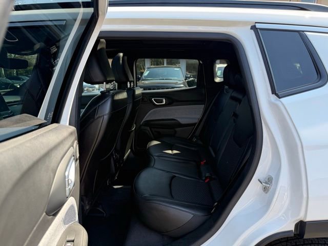 Used 2023 Jeep Compass Latitude w/ Sun and Sound Group image 28