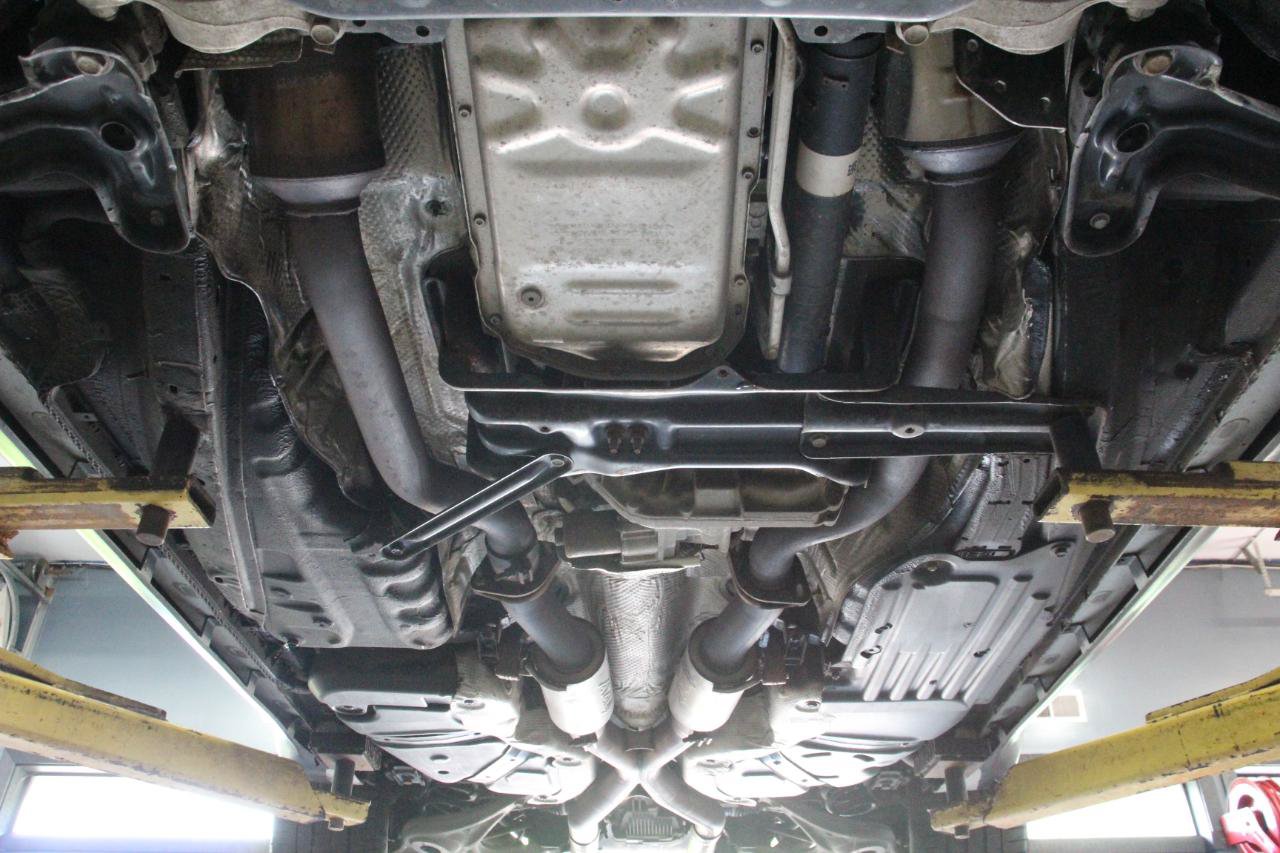 Used 2018 Jeep Grand Cherokee Trackhawk AWD/4WD image 96