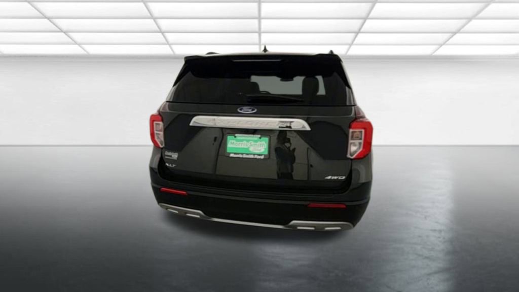 Certified 2023 Ford Explorer XLT w/ Equipment Group 202A image 7