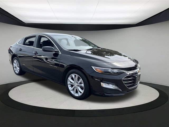 Used 2025 Chevrolet Malibu LT image 4