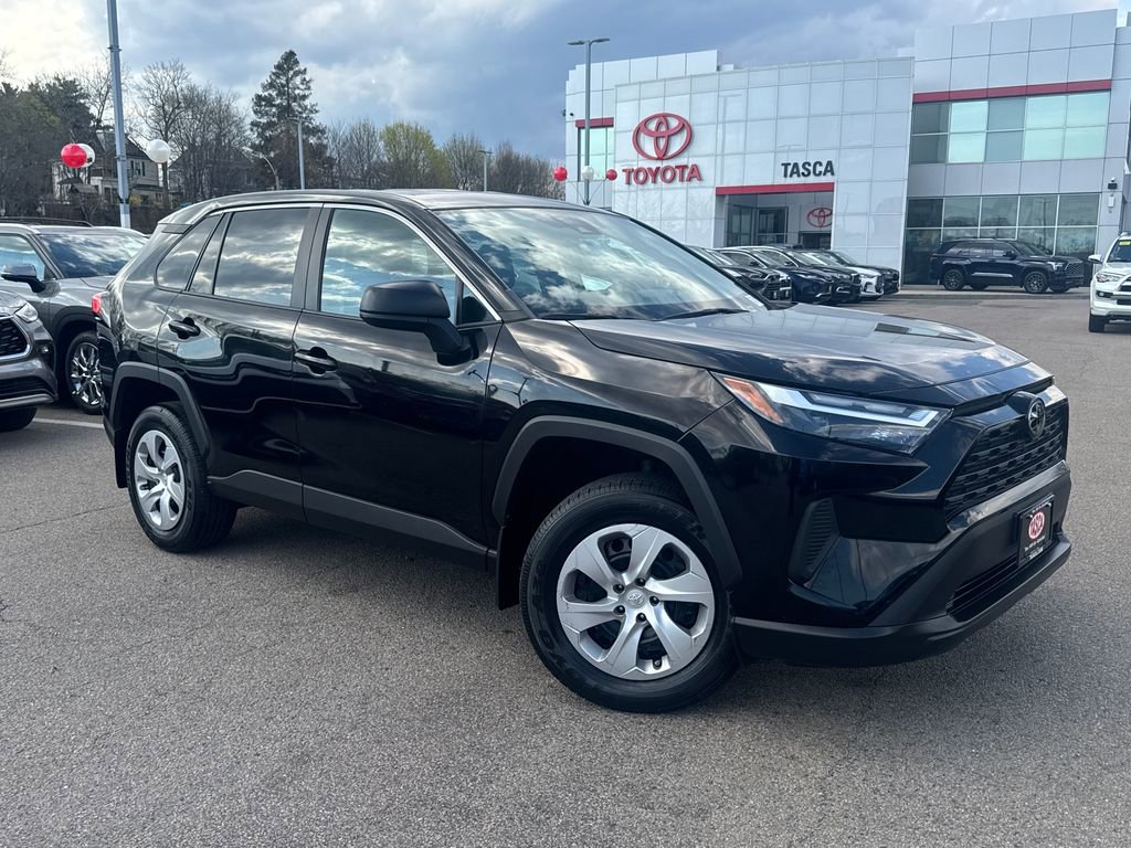 Used 2023 Toyota RAV4 LE image 1