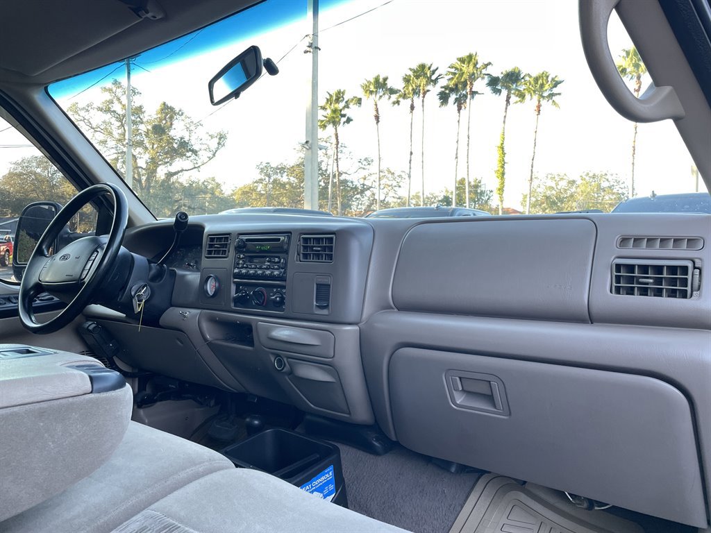 Used 2000 Ford F350 XLT image 14