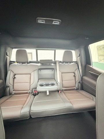 New 2026 GMC Sierra 1500 Denali w/ Denali Reserve Package image 37