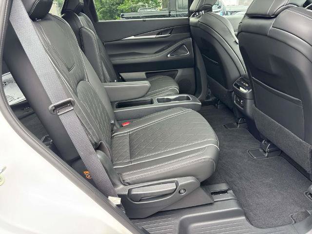 Certified 2025 INFINITI QX60 Autograph w/ Cargo Package AWD/4WD image 19