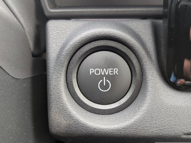 New 2026 Subaru Solterra AWD/4WD image 29