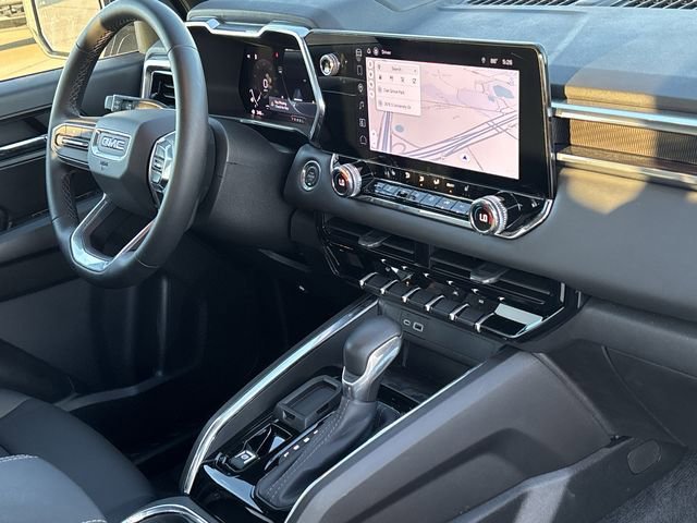 New 2025 GMC Canyon Elevation w/ Convenience Package image 30