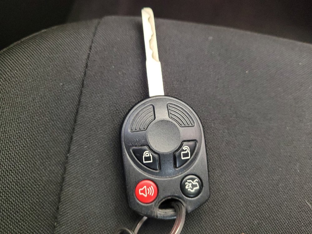 Used 2016 Ford Focus SE FWD image 32