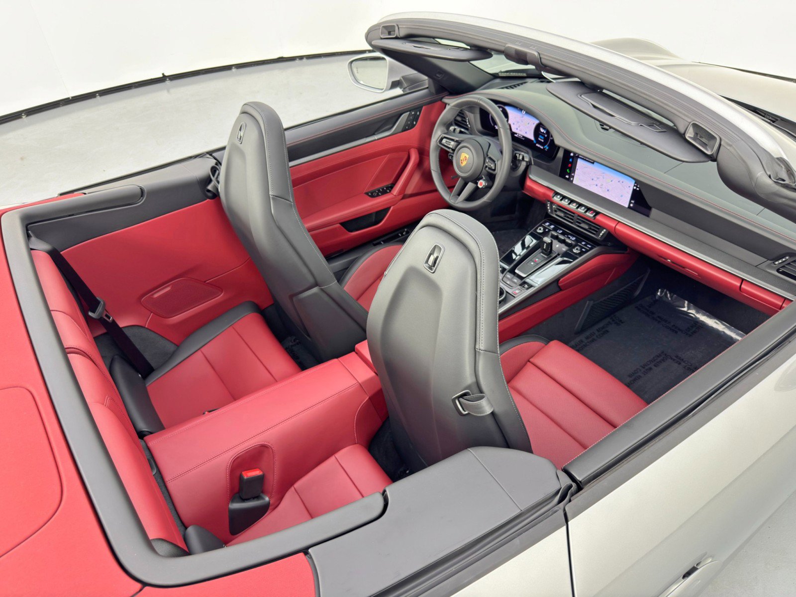 Used 2025 Porsche 911 Carrera image 42
