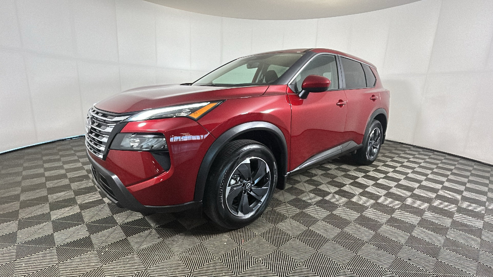 Certified 2026 Nissan Rogue SV AWD/4WD image 8