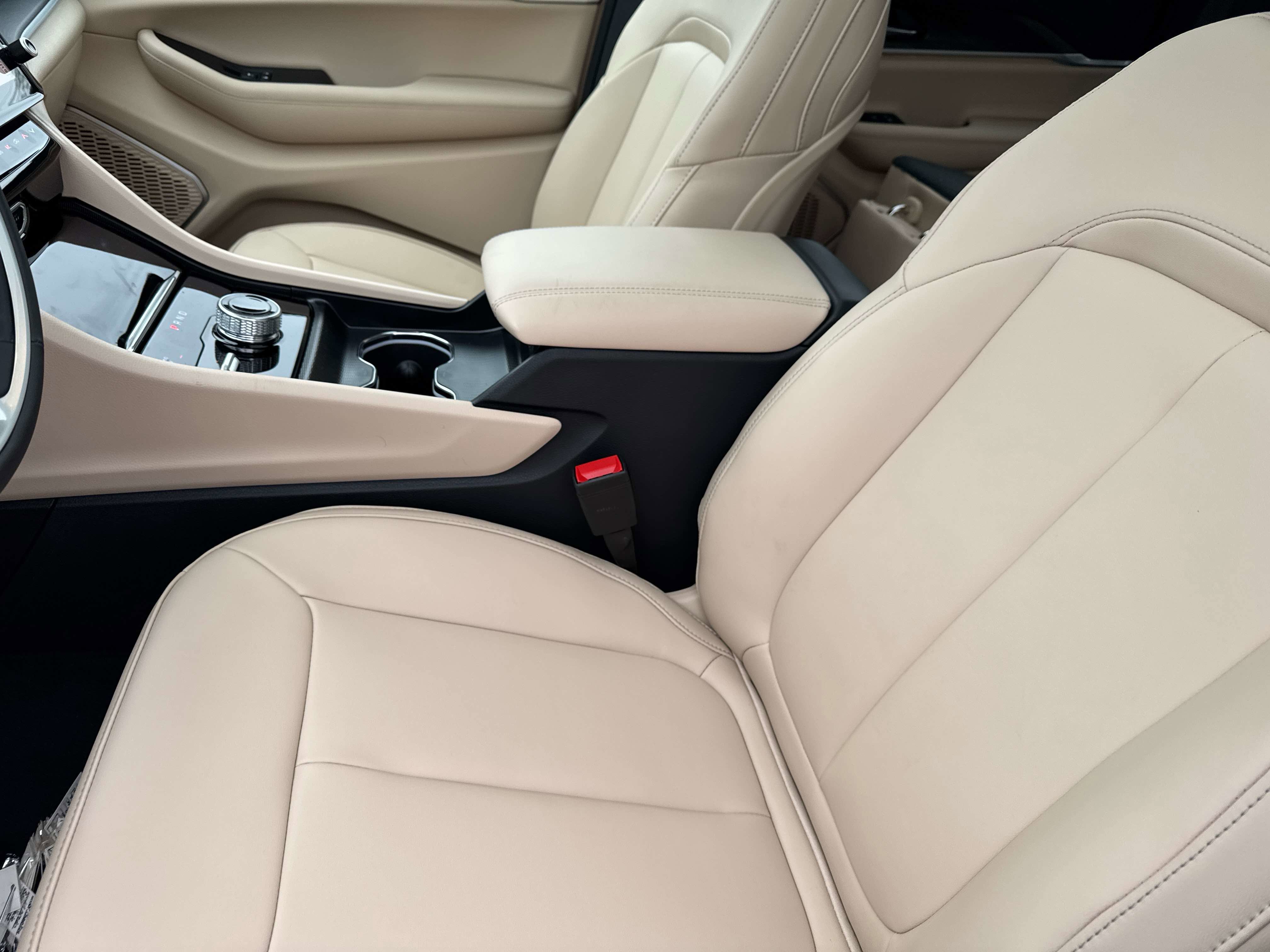 New 2026 Jeep Grand Cherokee Limited image 10