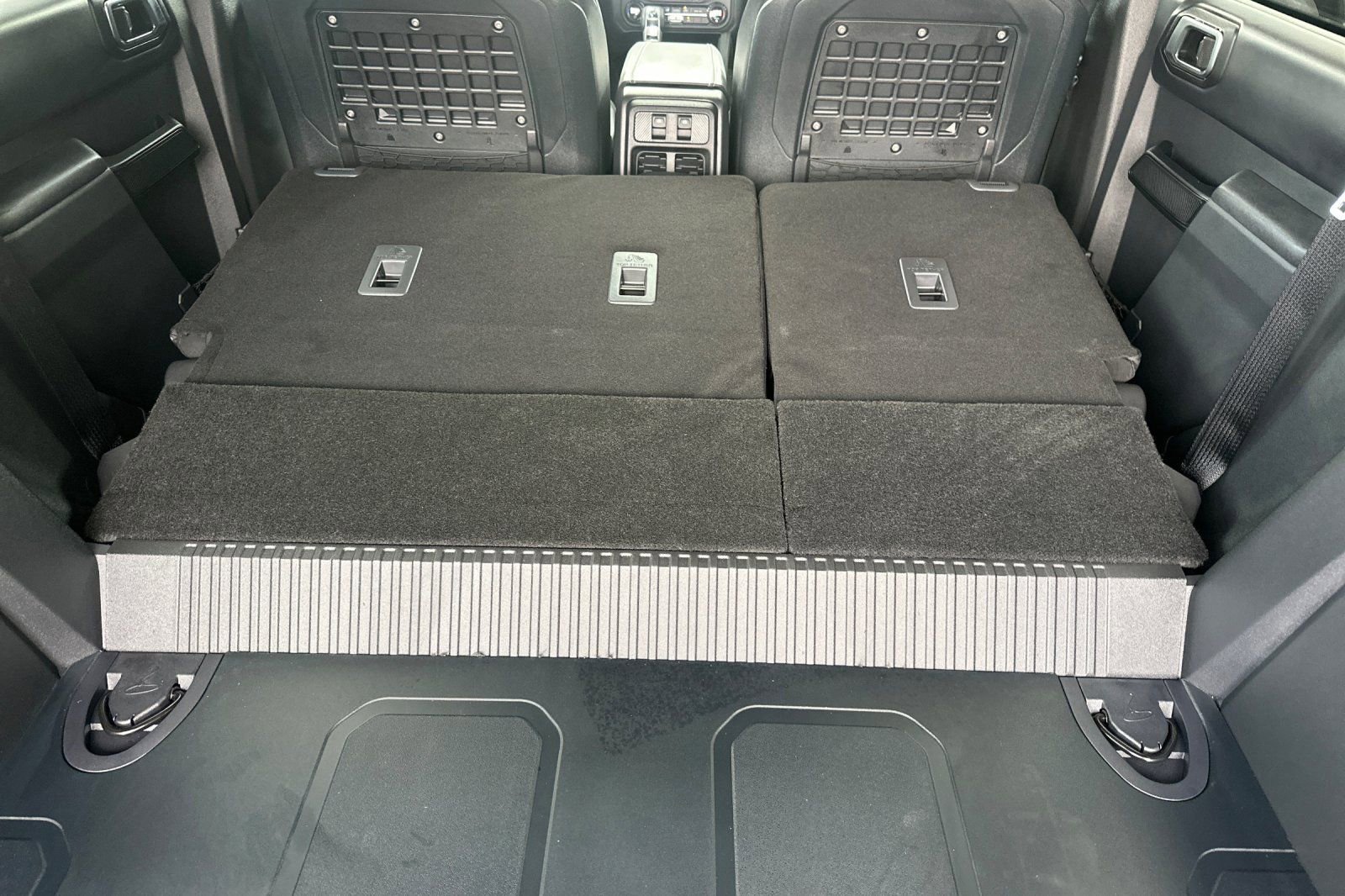 New 2025 Ford Bronco Badlands w/ Sasquatch Package image 15