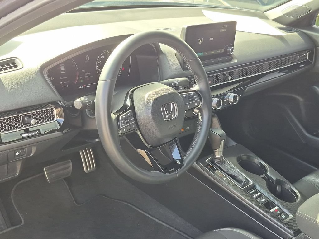Used 2024 Honda Civic Sport image 2