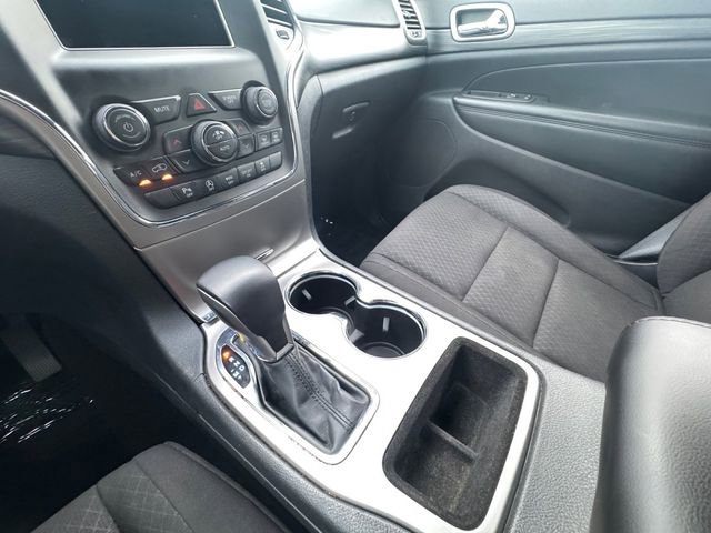 Used 2021 Jeep Grand Cherokee Laredo RWD image 10