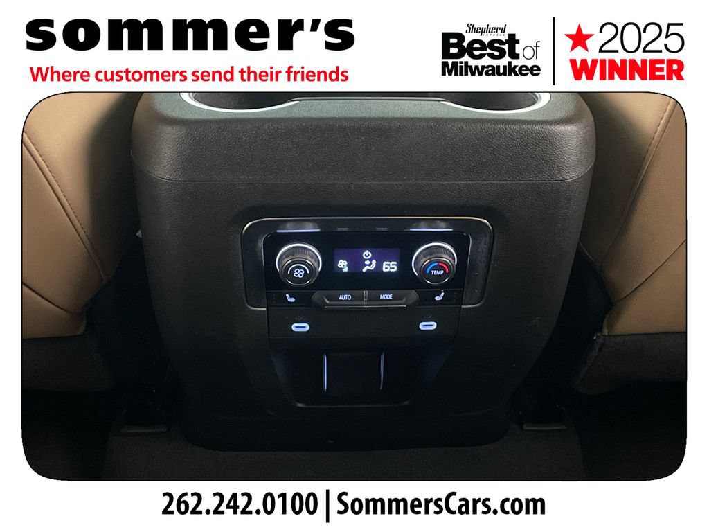 Used 2024 Chevrolet Tahoe Premier w/ Premium Package AWD/4WD image 24