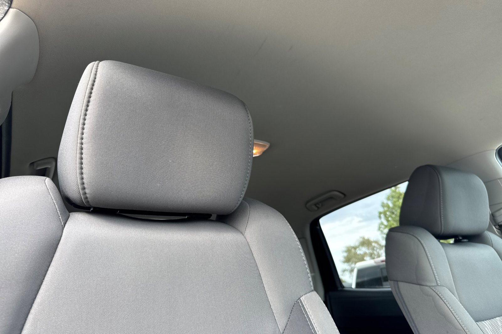 Used 2018 Toyota Tundra SR5 w/ SR5 Upgrade Package image 17