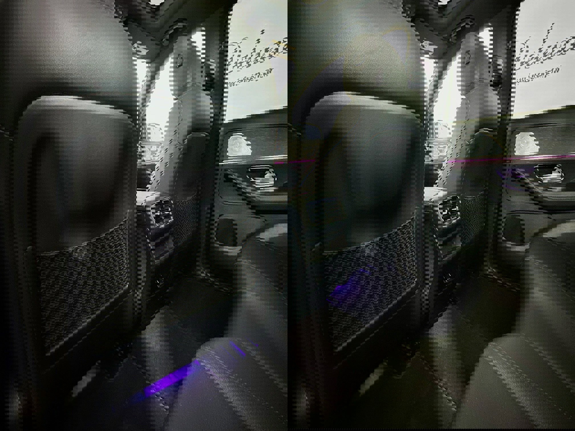 Used 2023 Mercedes-Benz GLE 450 4MATIC w/ AMG Line Exterior image 24