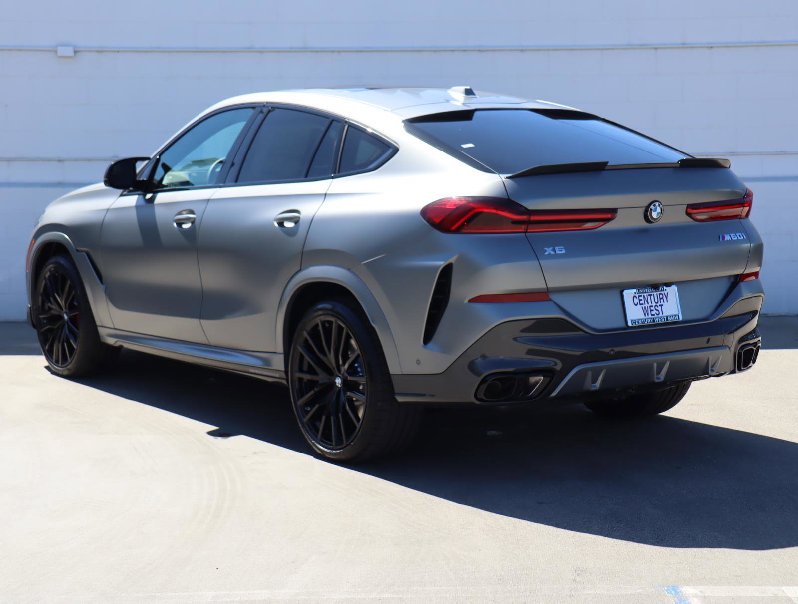 New 2026 BMW X6 M60i image 8