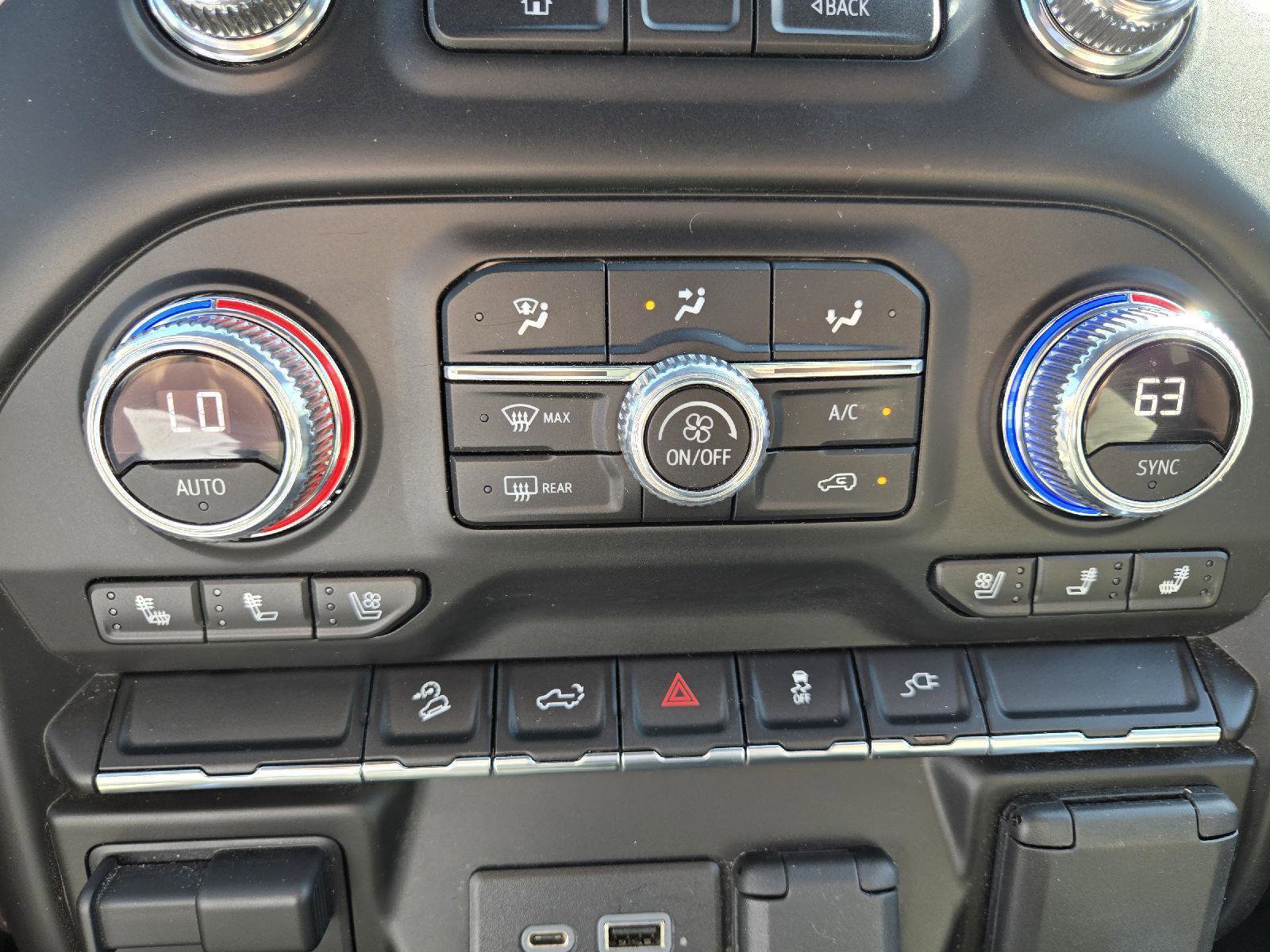 Used 2022 GMC Sierra 2500 SLT w/ SLT Convenience Package image 45