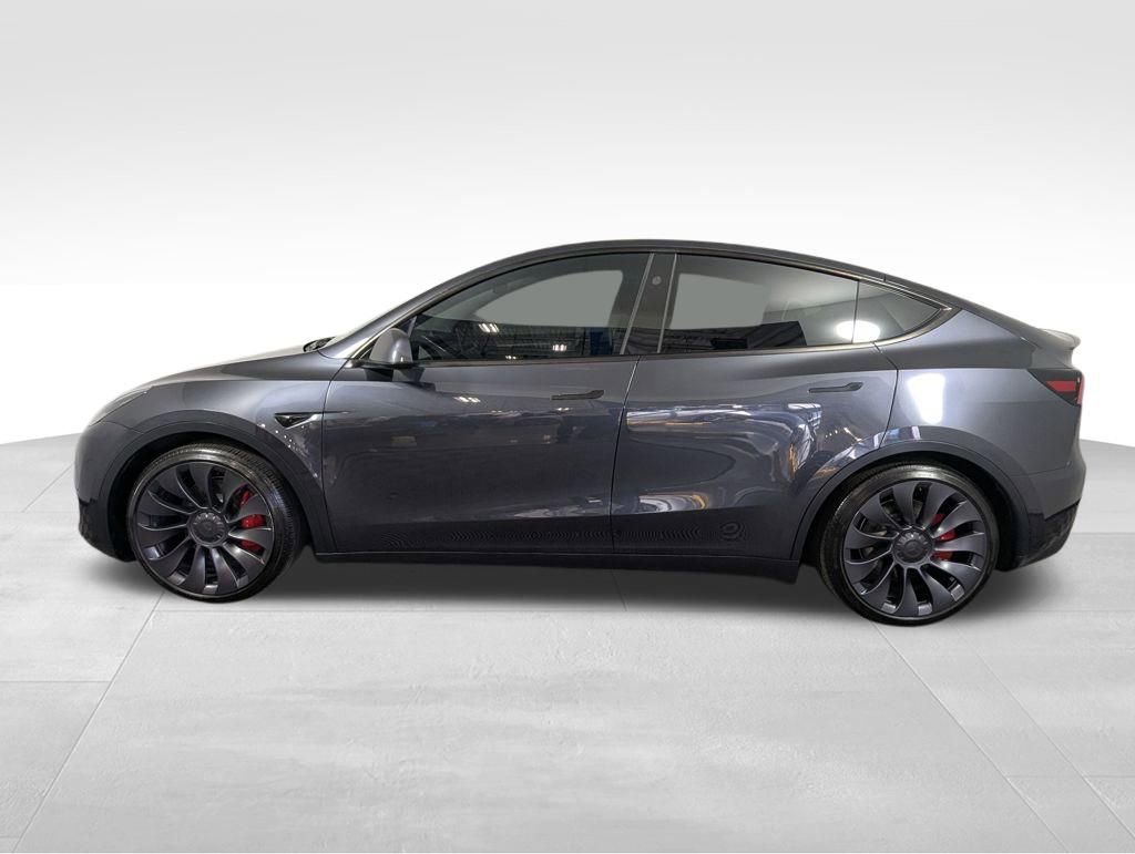 Used 2025 Tesla Model Y Performance image 17