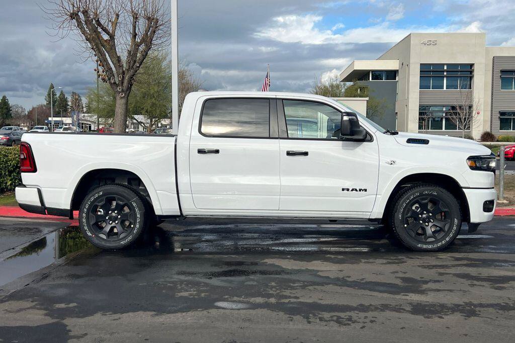 New 2026 RAM 1500 Big Horn AWD/4WD image 3