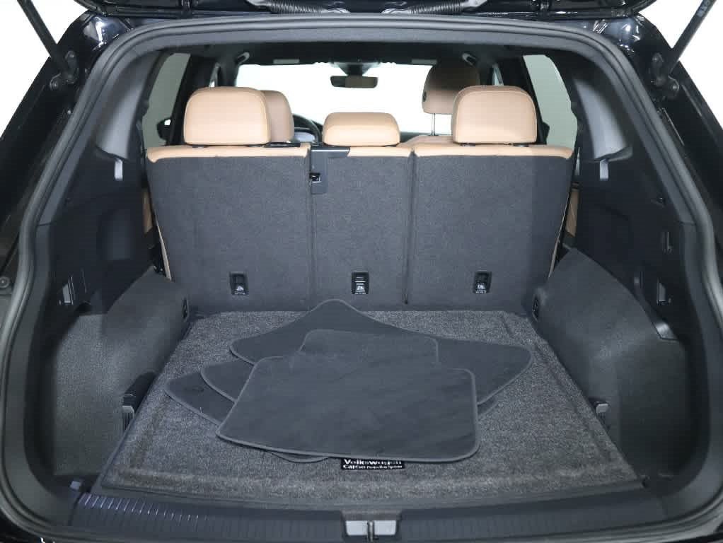 Certified 2023 Volkswagen Tiguan SE AWD/4WD image 30